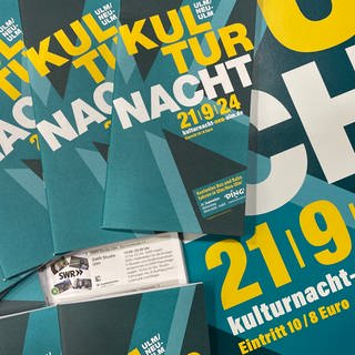 Die Programmhefte der Kulturnacht in Ulm und Neu-Ulm ist begehrt, viele nutzen mittlerweile aber auch die App, um ihre Kulturnacht zu planen. Die Kulturnacht findet dieses Jahr am 21. September statt. 