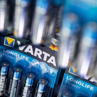 Batterien von Varta: Eine Mehrheit der Gläubiger stimmt Sanierung von Batteriehersteller Varta zu. (Symbolfoto)