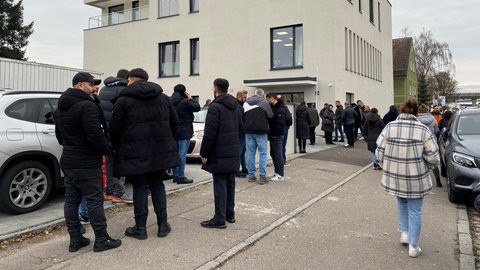 Große Anteilnahme an der Beileidsbekundung der alevitischen Gemeinde in Ulm.