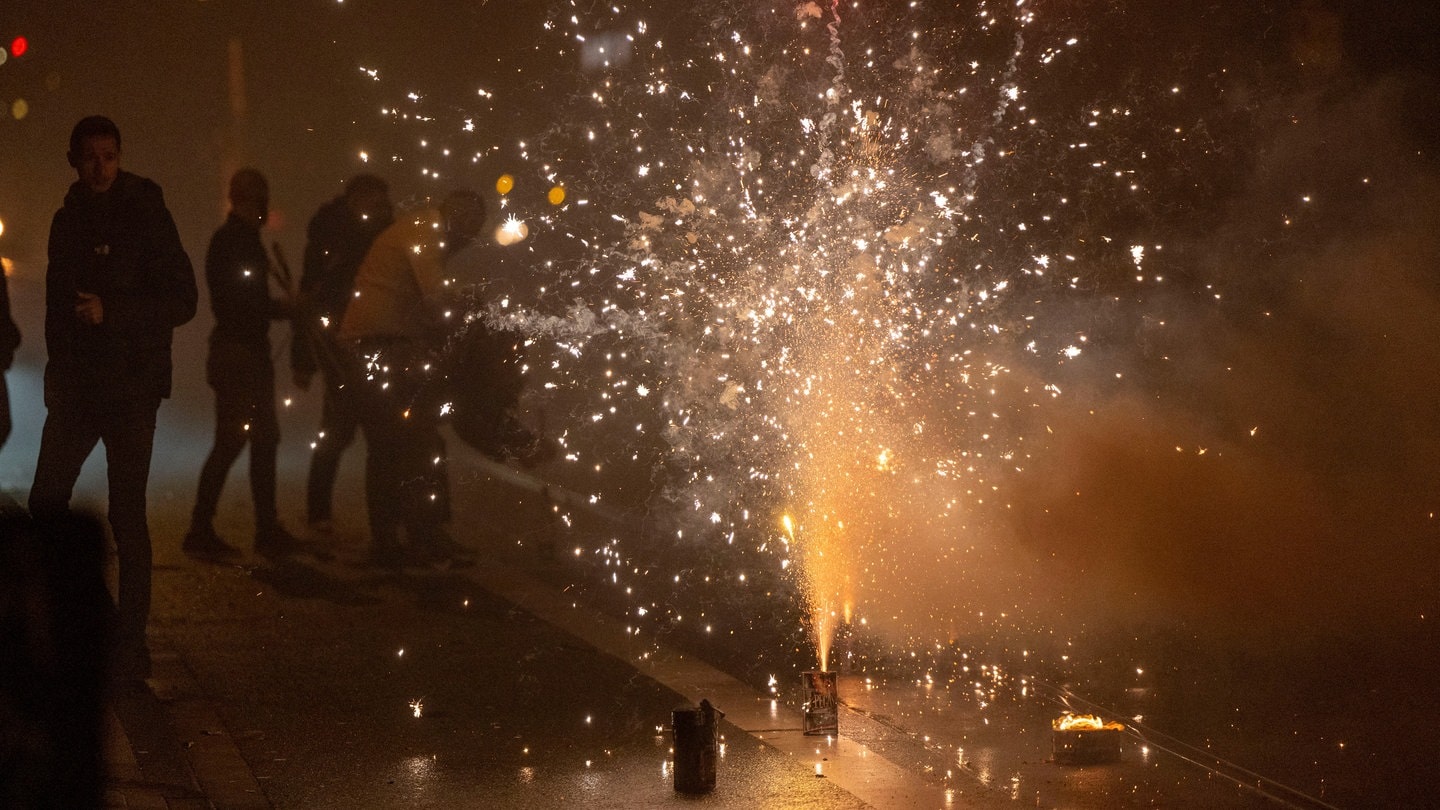 nein-zu-b-llerverbot-und-ja-zu-f-hrerschein-f-r-silvesterfeuerwerk