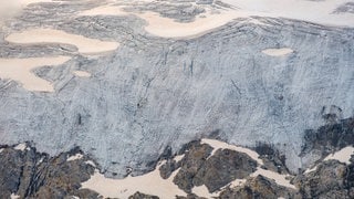 Das Gletschergebiet Wasserfallferner in den Ötztaler Alpen in Österreich (Sujetbild). Jetzt steht fest, dass dort vor 60 Jahren ein Skifahrer aus Schwäbisch Gmünd in eine Gletscherspalte stürzte. Seine Überreste waren im vergangenen Sommer entdeckt und jetzt identifiziert worden.