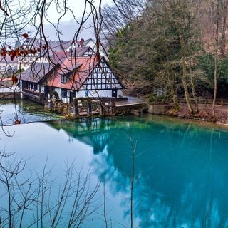 Der Blautopf im Winter. 