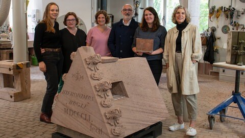 Die Jury der Preisverleihung für die Zeitkapsel im Freiburger Münster