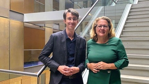 Svenja Schulze, Entwicklungsministerin und Jan Frédéric Willems, ARD-Hauptstadtkorrespondent