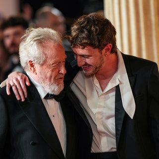 Regisseur Ridley Scott (links) und Schauspieler Paul Mescal bei der Ankunft zur Premiere des Films Gladiator II.