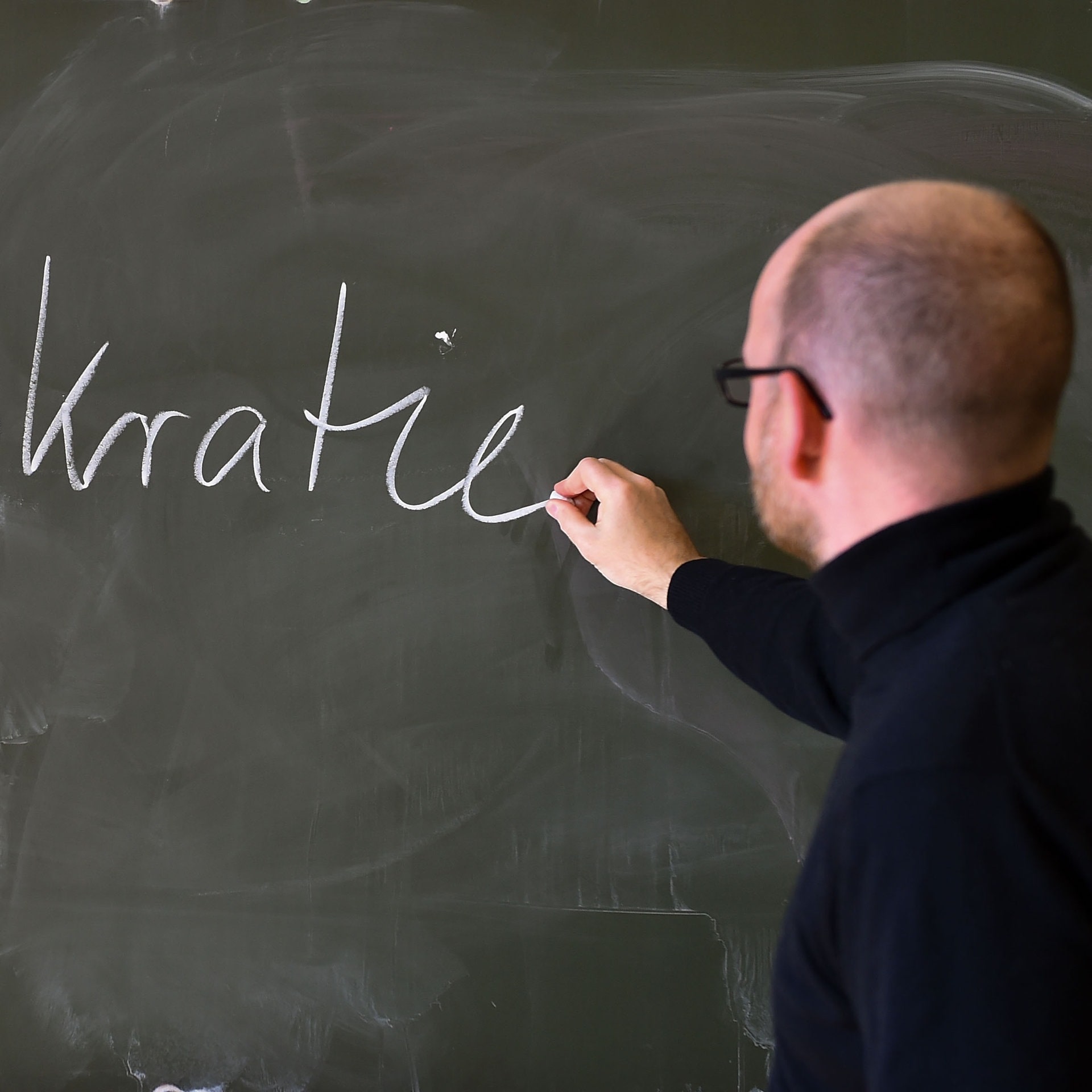 Demokratie und Bildung: "Demokraten wachsen nicht auf Bäumen"