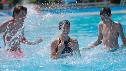 Schwimmbäder und Freibäder werden von Kommunen bestritten. Deshalb ist die Kommunalwahl für jeden wichtig.