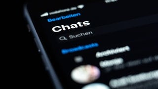 Die Staatsanwaltschaft Koblenz ermittelt gegen insgesamt mehr als 50 Beschuldigte wegen des Anfangsverdachts strafbarer Chatinhalte im Internet.