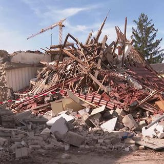 Nach Gasexplosion liegt Haus in Trümmern