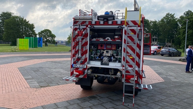 Das neue Tank-Löschfahrzeug 3000 für die Feuerwehren in Rheinland-Pfalz.