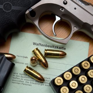 1000 Rechtsextreme in Deutschland dürfen legal eine Waffe besitzen - 93 davon leben laut SWR-Informationen in RLP
