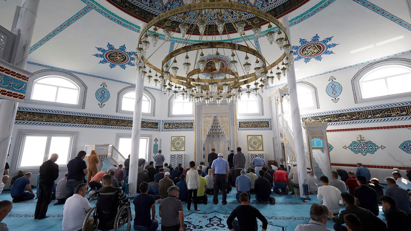 Freitagsgebet in der DITIB-Moschee Ransbach-Baumbach
