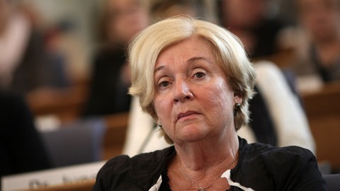 Jeanette Rott-Otte, geboren in Mutterstadt (Rhein-Pfalz-Kreis), war die erste Frauenministerin des Landes.