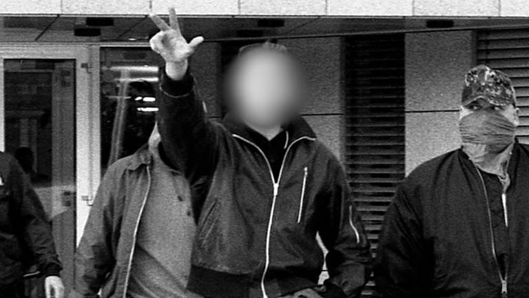 Männer mit rechtsextremer Vergangenheit arbeiten für AfD-Abgeordnete in Rheinland-Pfalz.