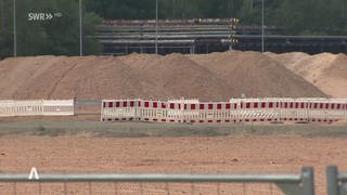 stillstehende Baustelle der Batteriefabrik