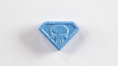 Eine blaue "Blue Punisher"-Ecstasy-Pille