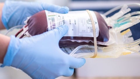 Blutspenden auch viele Vorteile für den Spender. Unter anderem ist Blut zu spenden gut für den Blutdruck.