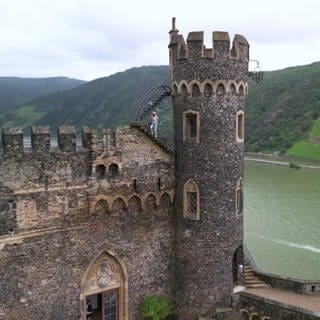 Die Jahrhunderte alte Burg Rheinfels stellt heute die größte Burg und Festungsruine am Mittelrhein dar.