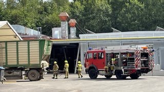 Das Firmengelände in Herxheim: Hier ist am Montag der Großbrand ausgebrochen