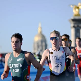 Tim Hellwig aus NeustadtWeinstraße holt Olympia-Gold mit der deutschen Triathlon-Staffel im Mixed