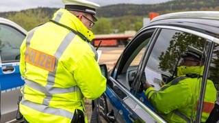 In den kommenden Tagen stellt die Polizei in RLP mehr Blitzer als üblich auf. Anlass ist eine europaweite Kontrollwoche gegen Raser.