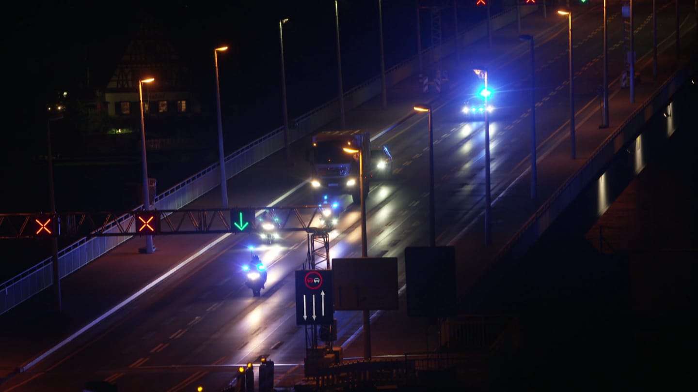 Bombe auf Schmidtenhöhe transportiert