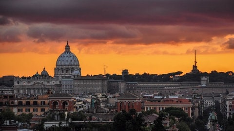 Stadtansicht Rom bei Sonnenuntergang