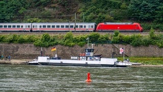 Die Landesregierung kritisiert, dass einige Fernzüge durchs Mittelrheintal ab dem nächsten Fahrplanwechsel nicht mehr fahren sollen.