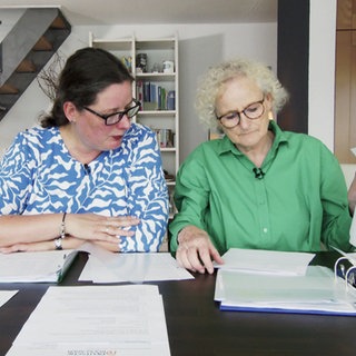 Alexandra Lemb und Silke Erdenbrecher haben Anzeige gegen das Unternehmen erstattet.