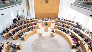 Landtag Rheinland-Pfalz: Entscheidung über Landtagsgruppe