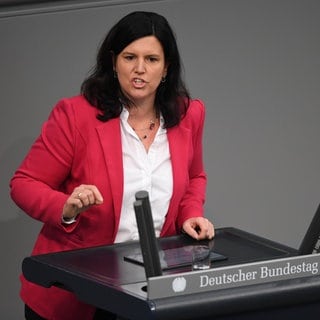 Carina Konrad (FDP) spricht im Bundestag