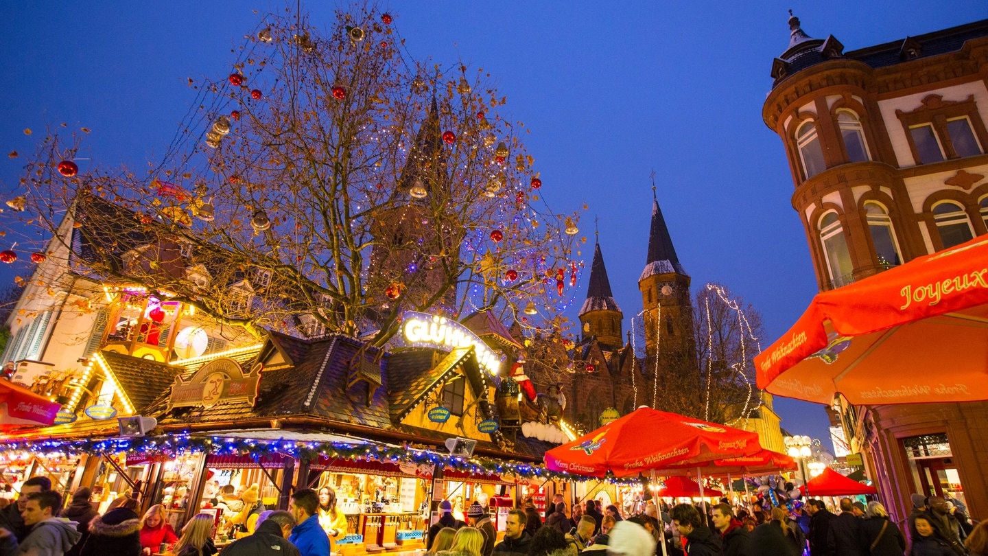 Weihnachtsmarkt in Kaiserslautern seit Montag SWR Aktuell