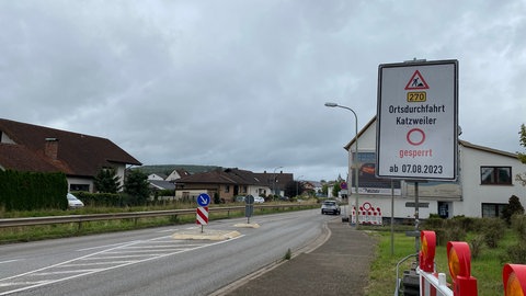 Ortsdurchfahrt Katzweiler Bei Kaiserslautern Ist Wieder Frei - SWR Aktuell