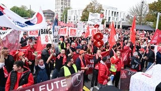 Die Gewerkschaft IG Metall droht mit Streik