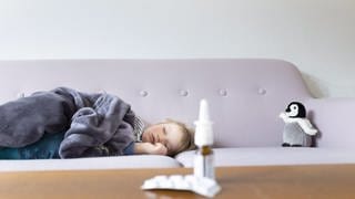 Alternativen zum ausverkauften Fiebersaft für kranke Kinder