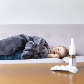 Alternativen zum ausverkauften Fiebersaft für kranke Kinder