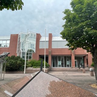 Der Bezirksverband Pfalz wird das Gebäude der ehemaligen Landeszentralbank in Kaiserslautern mieten. 