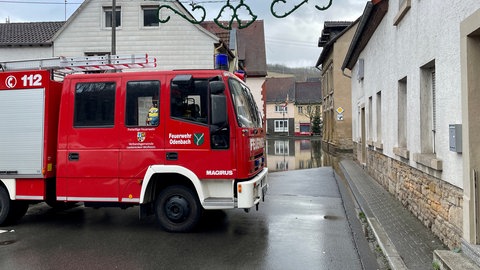 In Odenbach am Glan hatten die Feuerwehrfrauen und -männer wegen des Hochwassers einiges zu tun. 