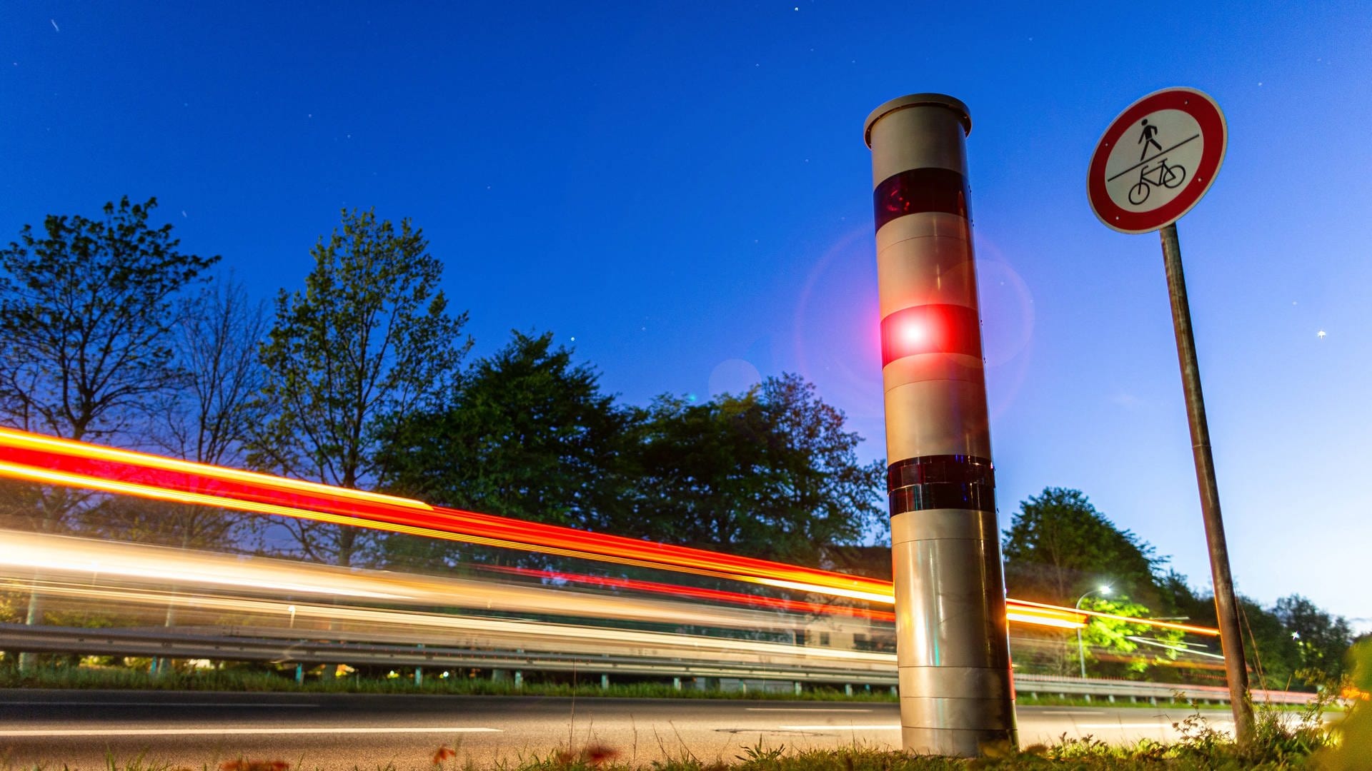 Blitzer am Opelkreisel in Kaiserslautern angezündet