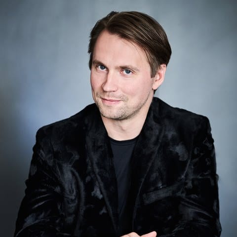 Geht in seine Abschieds-Saison bei der Deutschen Radio Philharmonie: Chefdirigent Pietari Inkinen. 