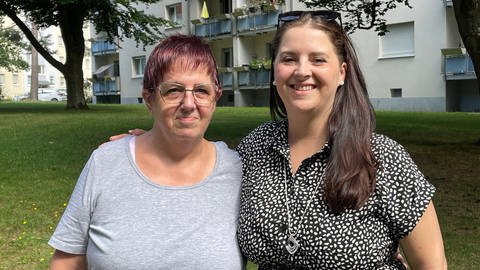 Die Statue des Brezel-Adam steht in der Innenstadt von Kaiserslautern