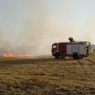 Bei der Übung hatte die Feuerwehr Pirmasens auch zum ersten Mal ein neues Tanklöschfahrzeug eingesetzt. 