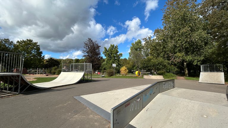 Skatebahn in der Sportanlage Kleiner Exe in Zweibrücken