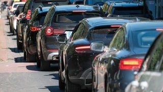 Zum Spiel des FCK gegen Paderborn müssen Autofahrer mit viel Verkehr auf den Straßen rechnen.