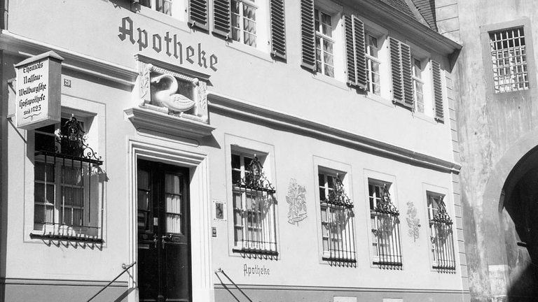 Langstraße 29, Apotheke