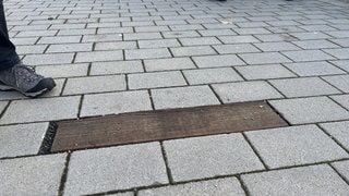 Neue Stolperschwelle soll an Zwangsarbeiter in Zweibrücken zur Zeit des Nationalsozialismus erinnern.