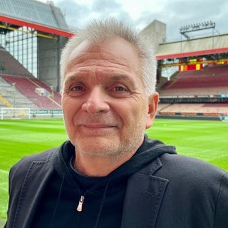 Stefan Weiler, der Geschäftsführer der Stadiongesellschaft, würde es begrüßen, wenn eine neu gegründete Gesellschaft das Fritz-Walter-Stadion kauft. 