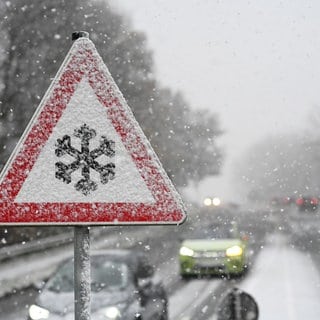 Der Wetterdienst warnt vor Schnee und Glätte in der Westpfalz.