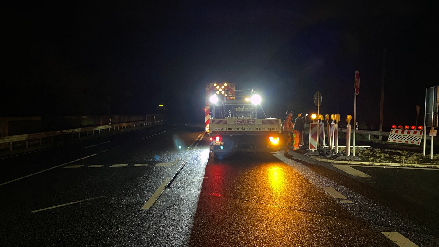 Letzte Fahrt über Die B42-Lahntalbrücke Vor Der Vollsperrung - SWR Aktuell