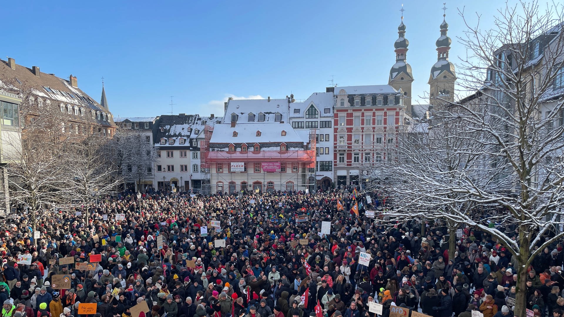 Kundgebung gegen rechts in Koblenz mit rund 5.000 Teilnehmern